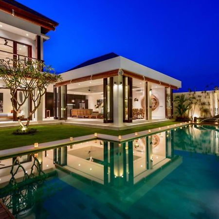 The Maya, Stunning 4Br Family Villa Canggu  Exterior photo
